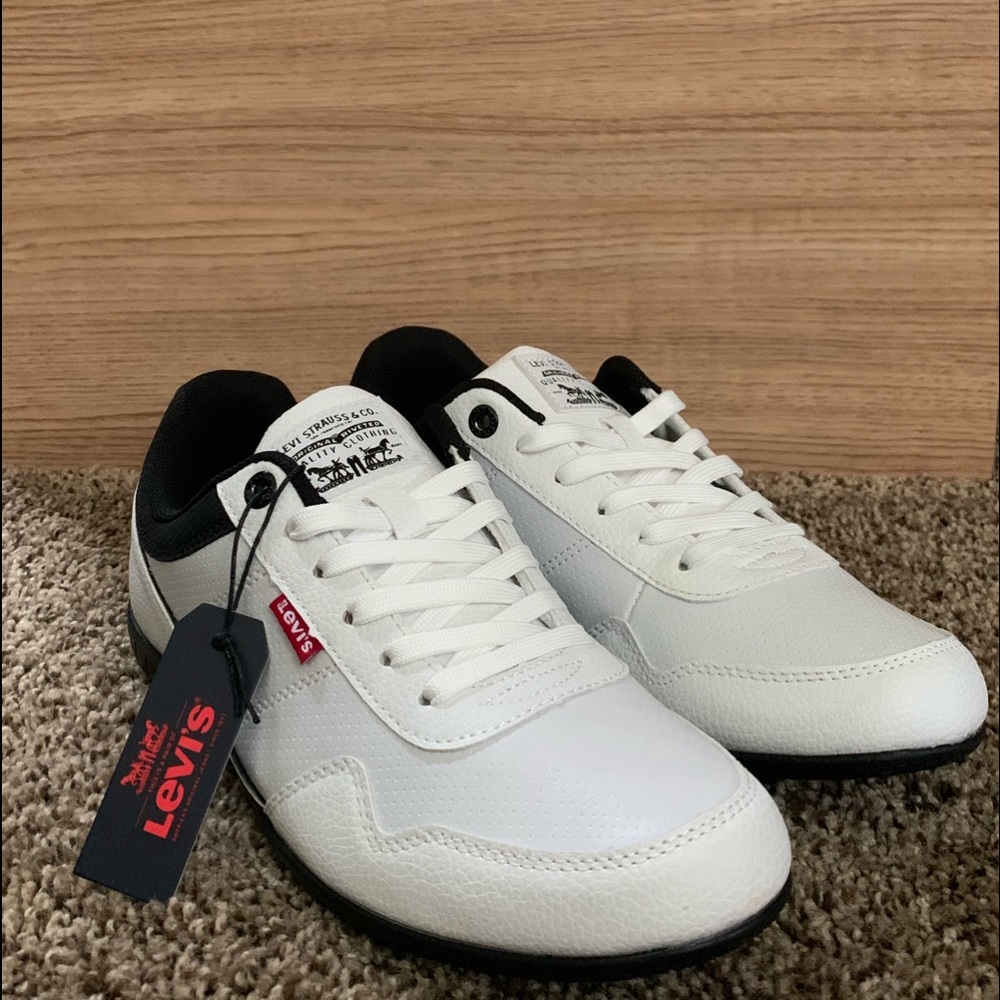 Low Cut Levi Comfort Shoes